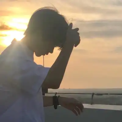 邱湛蓝 邱湛蓝